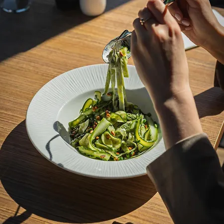 Stay Inn Hotel Warszawa מלון 4*