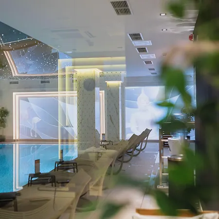 Stay Inn Hotel Warszawa מלון 4*