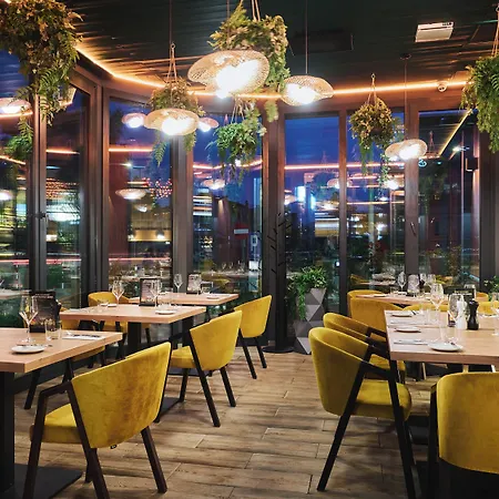 Stay Inn Hotel Warszawa מלון ורשה